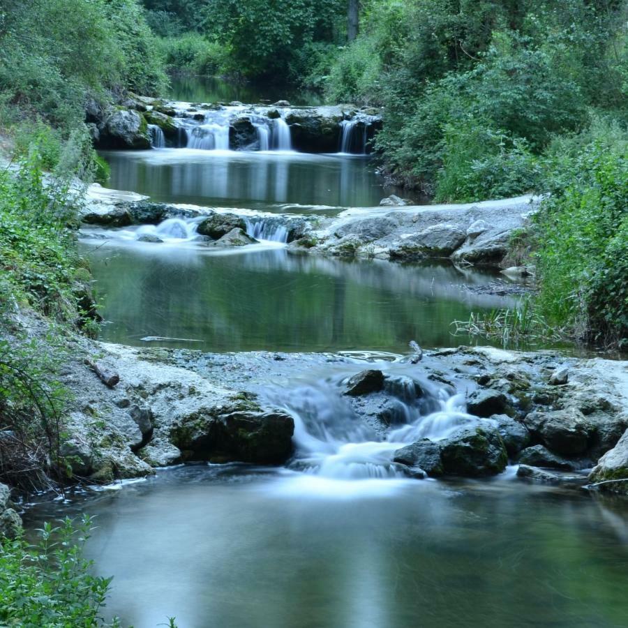 Camping L'Eau Vive Hotel Dauphin Buitenkant foto
